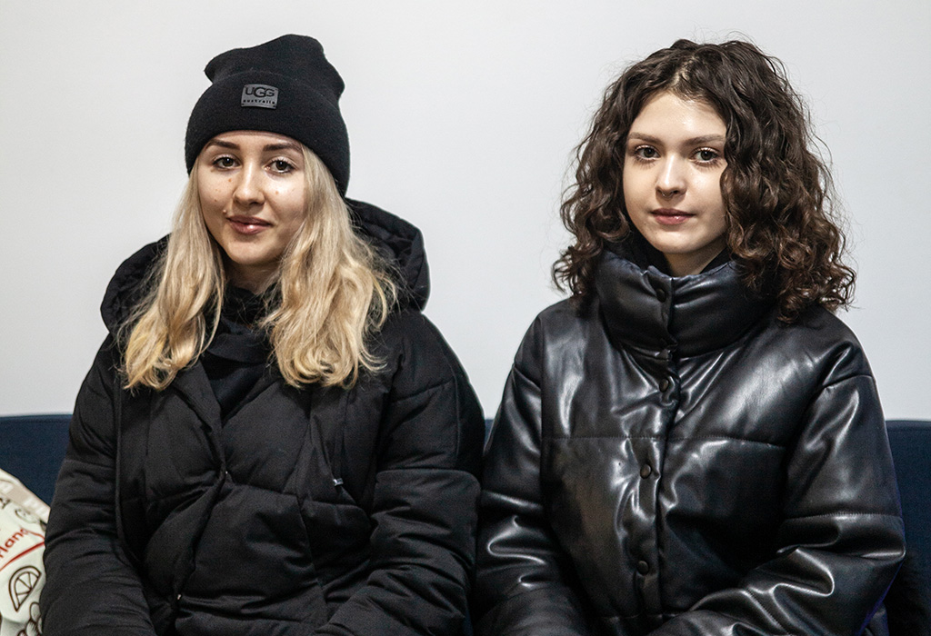 Kristina and Diana, two Ukrainian refugees at an Action Against Hunger-supported project in Chisinau, Moldova.