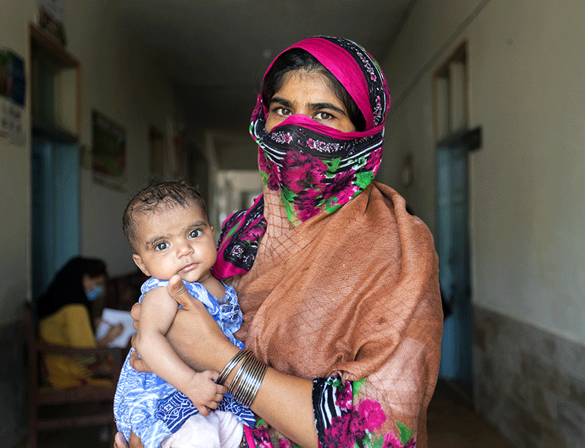 Kausar Parveen brought her 6 month old daughter, Zainab Fatima, for her follow-up to an Action Against Hunger supported outpatient centre in Pakistan